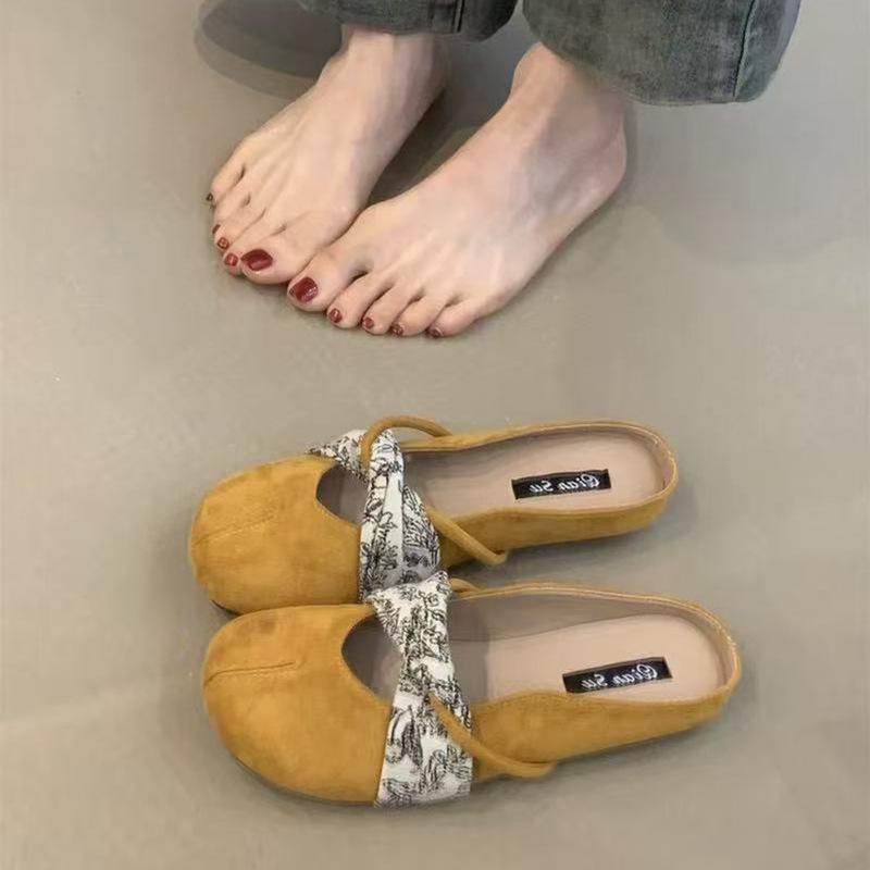 2025 Spring and Summer Casual Muller Cool Slippers French Mesh Head Half Slippers Women's Red Envelopes New Outer Wear Lazy One Pedal