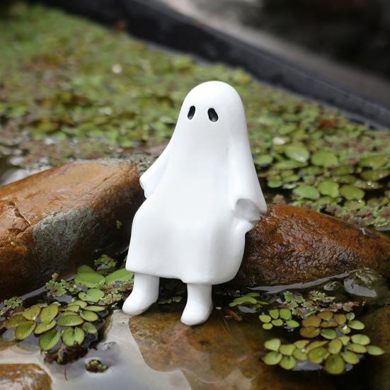 Sitting Ghost Figurine Halloween Ghost Statue Resin Desk Ghost Ornament for Indoor Planter Bookshelf Cabinet Decoration