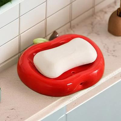 1PCS Saboneteira em Forma de Maçã Vermelha Cerâmica Fofa Prato para Sabonete Escoamento Prato de Armazenamento Portátil Suporte Rack Acessórios de Banheiro