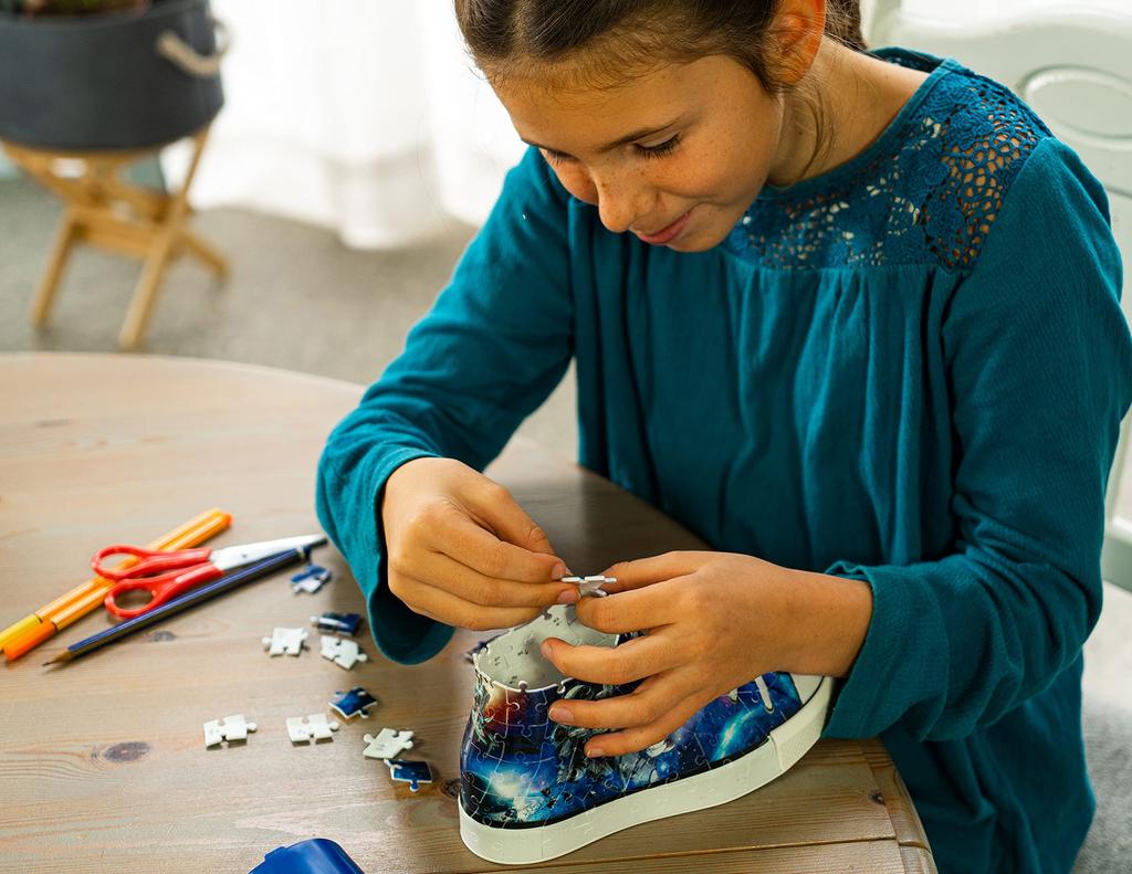 Ravensburger 3D Puzzle Sneakers Union Jack (108 Pieces) 11222 7