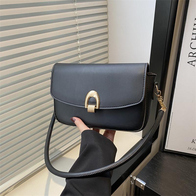 

Светлая роскошь, простой высококлассный темперамент, маленькая квадратная сумка, ретро мода, универсальная, портативная, на плечо, подмышку чёрный