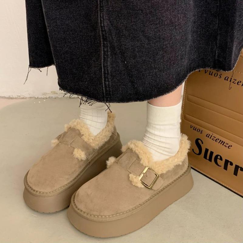 

Thick-soled snow boots women s new winter women s shoes, piled and thickened fluff, cold-proof and warm 35