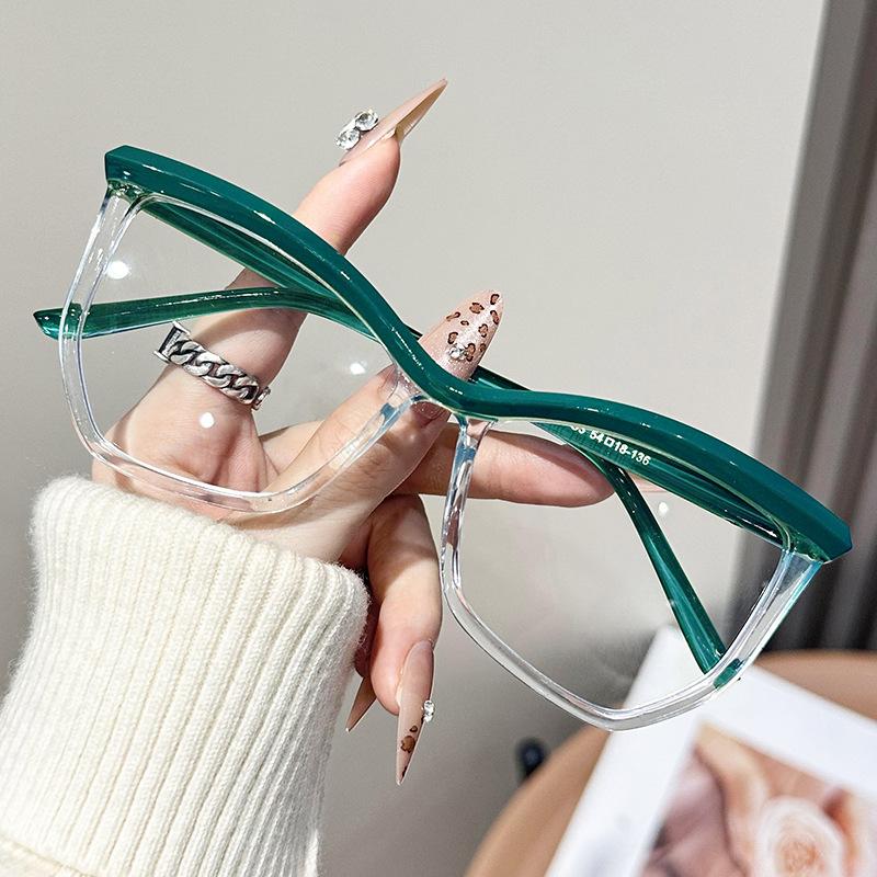 Lightweight Clear Glasses Transparent Anti Blue Light Optical Eyewear Classic Large Frame Aesthetic Computer Spectacles Women