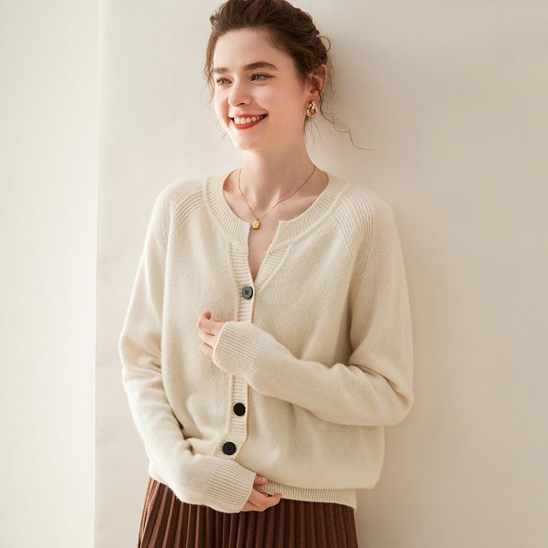 Women's Thick Cashmere Round Neck Raglan Sleeve Sweater Cardigan - Loose Fit, Autumn/Winter Versatile Outerwear