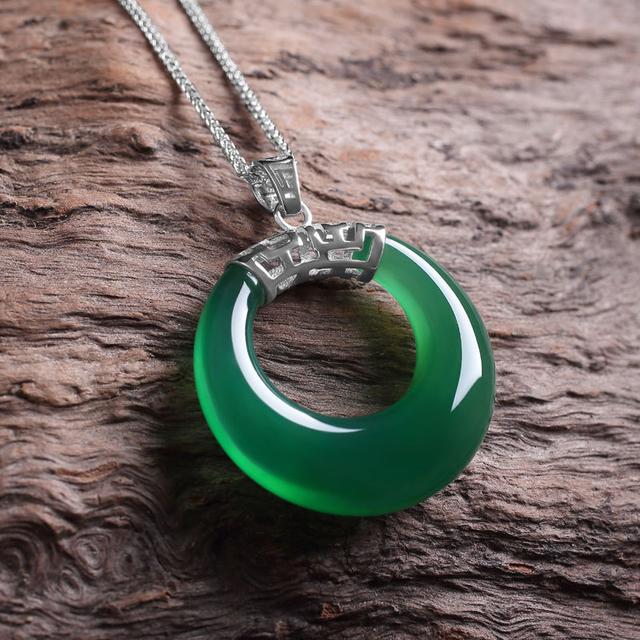 

Натуральный зеленый халцедон, ручная работа, безопасная пряжка, кулон, модные ювелирные изделия, мужское и женское ожерелье с инкрустацией из зеленого агата и серебра