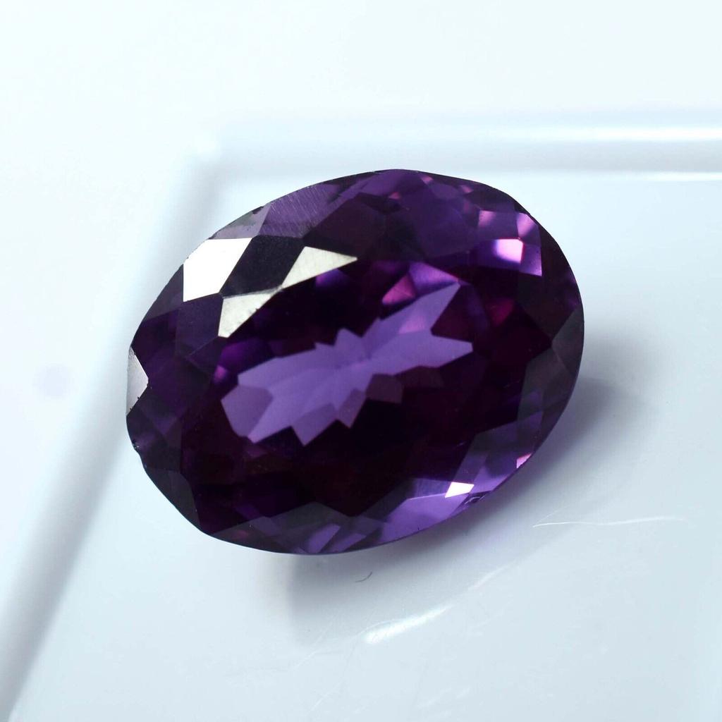 Natural Purple Tanzanite Loose Gemstone 11.54 Ct Oval Cut for Jewelry Making and Gem Collections