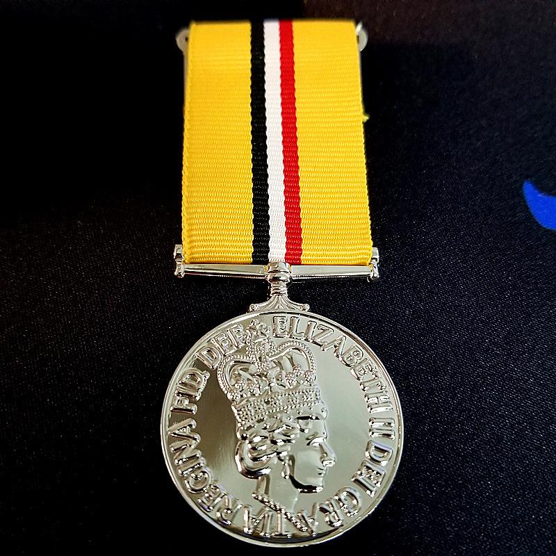 UK Odznaka Elżbiety metalowa odznaka Kolekcja pamiątek