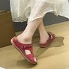 Neue Hausschuhe mit schrägem Absatz für Damen im Sommer 2024, heißer Verkauf, leichter Hausschuhe im europäischen und amerikanischen Stil mit Taillenboden