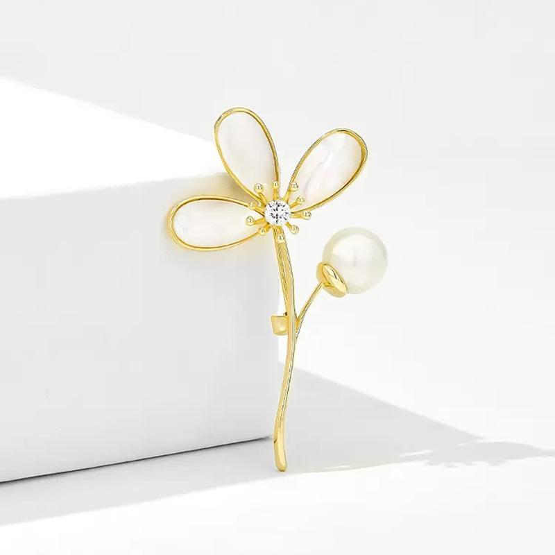 

Белая имитация лепестка рябчика жемчужина брошь высокого класса женский дизайн Sense Niche изысканный корсаж одежда костюм булавка