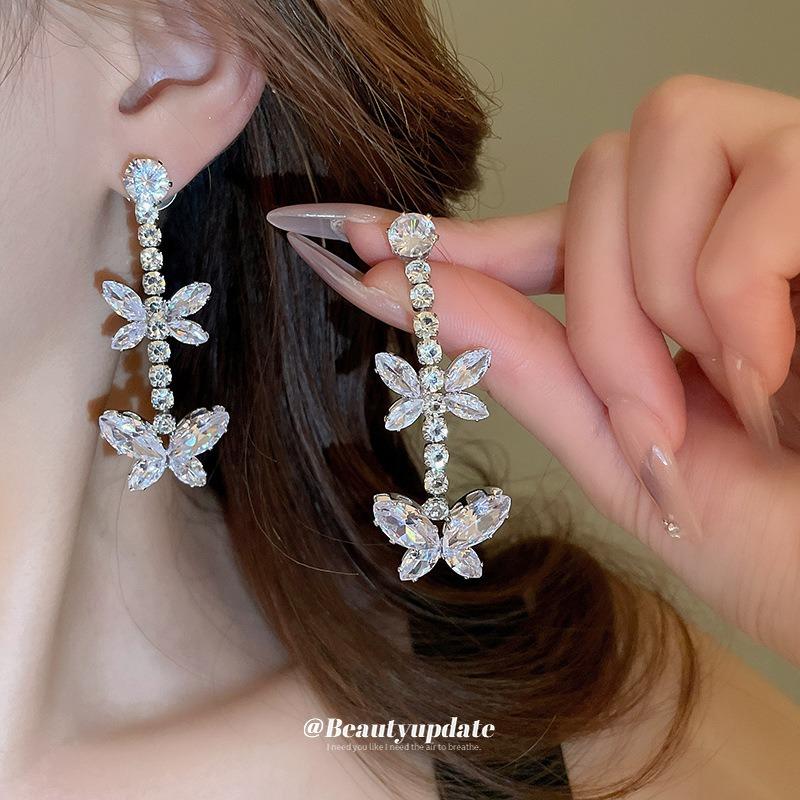 French high-end zircon butterfly fringed earrings necklace set niche temperament collarbone chain light luxury fashion jewelry