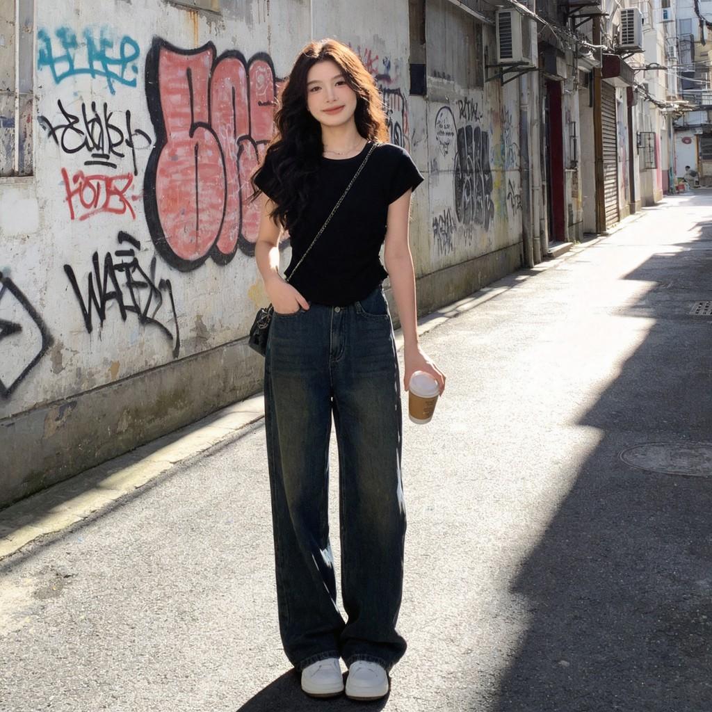 Summer Woman V Neck T Shirt With Wrinkled Design And Slim Fit For Casual Wear
