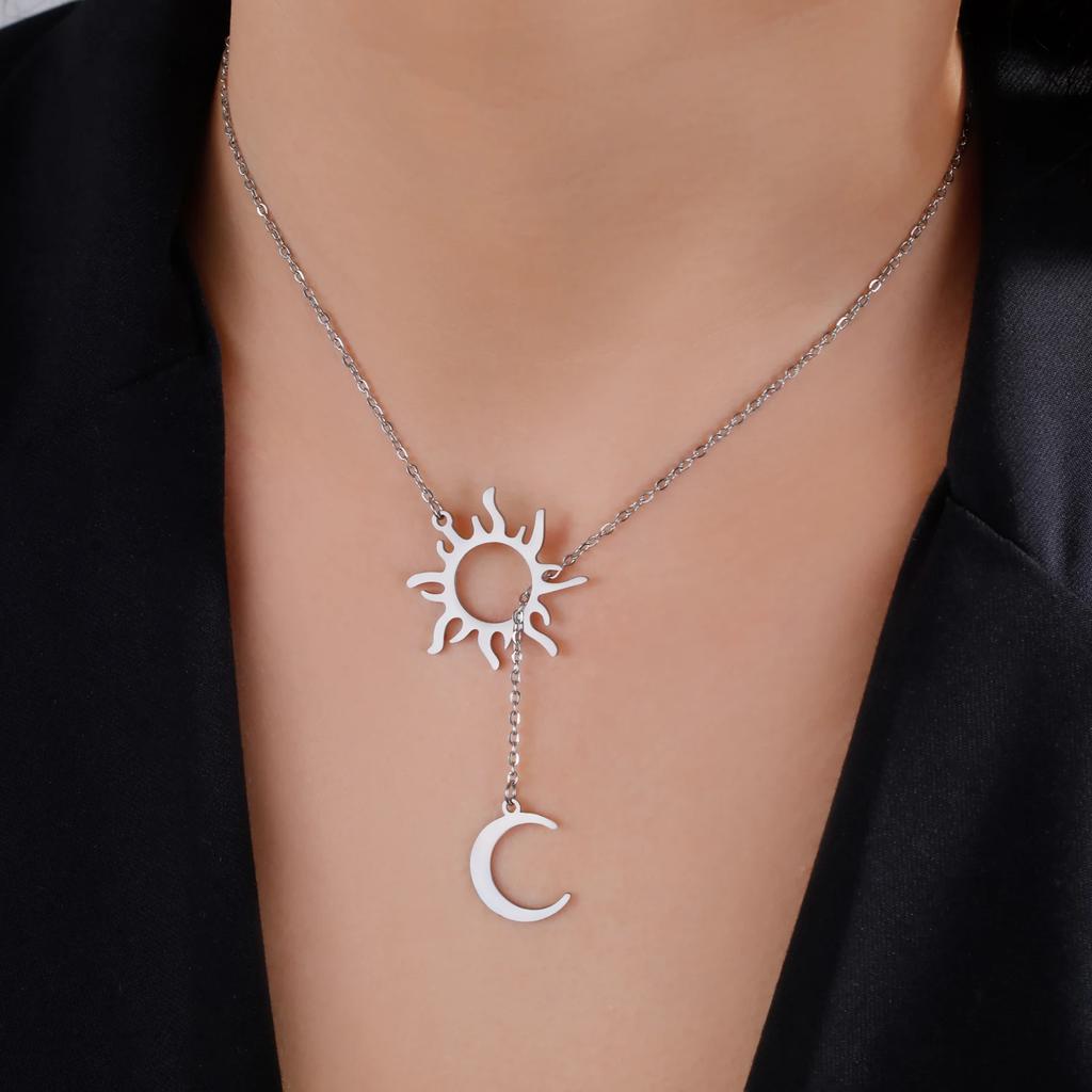 Sun Moon Pendant Necklace Women Fashion Stainless Steel Clavicle Chain Jewelry Gift for Friends New Arrival
