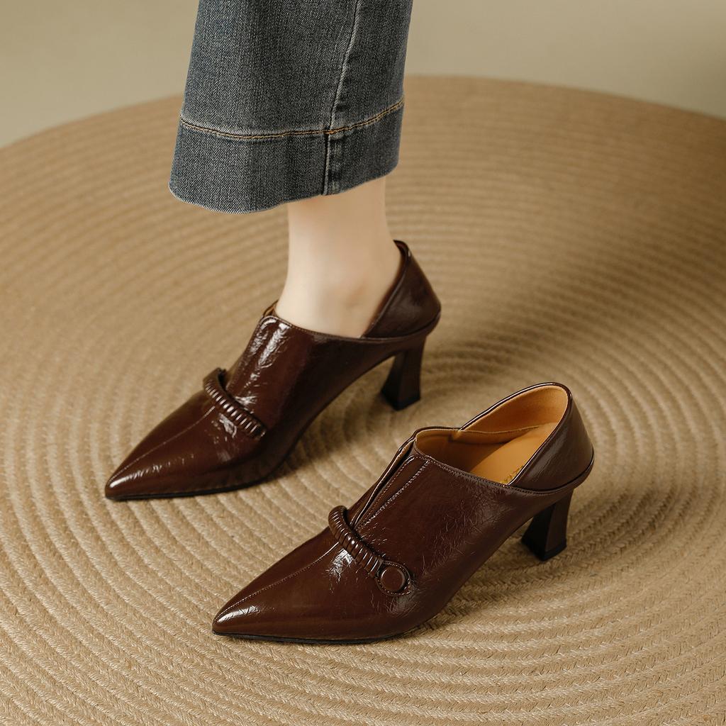 Fashion deep mouth temperament high heels women's autumn 2025 new thick heel soft leather professional commuting versatile retro single shoes