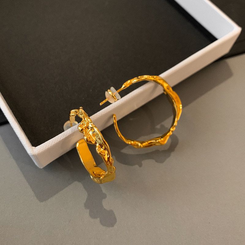 Fashion Ins Lava Texture Asymmetrical Metal Ear Ring Women's Special-Interest Design Exaggerated Earrings Fancy Earrings
