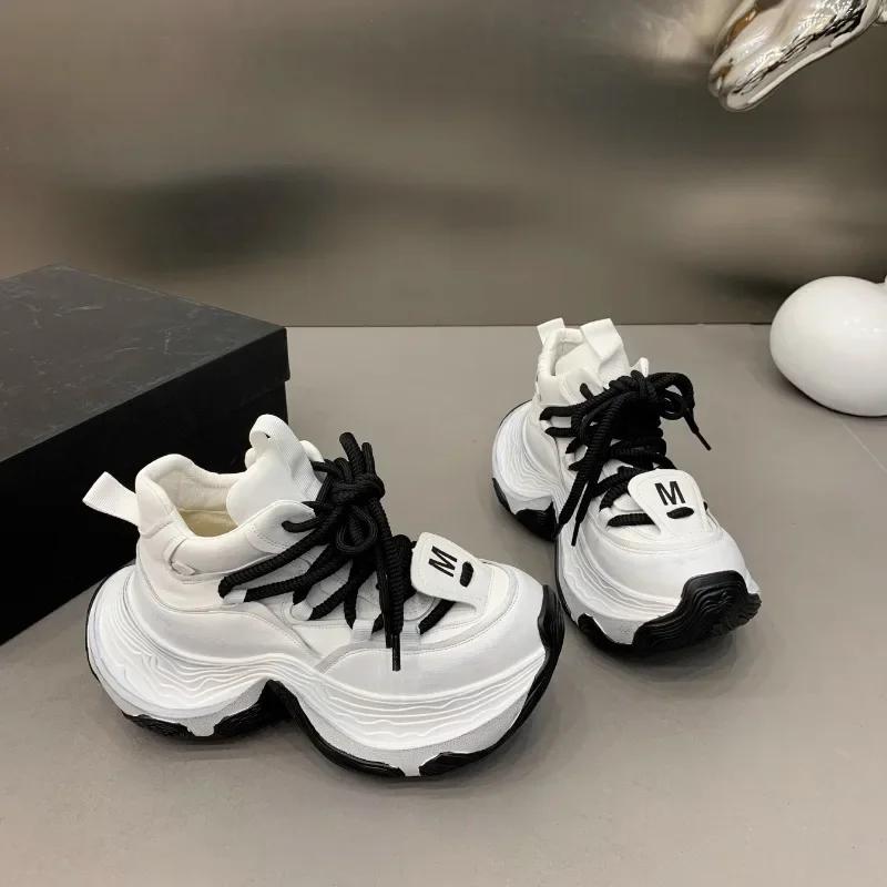 Fashion Women's Vulcanize 2025 High Quality Ladies  Outdoor Shoes for Women Platform Sneakers Round Toe Lace Up Casual