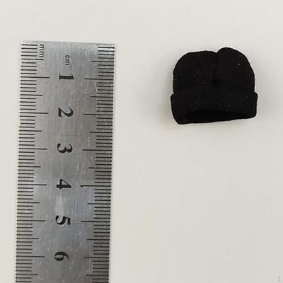 Păpuși și jucării moi – Accesorii și îmbrăcăminte pentru păpuși