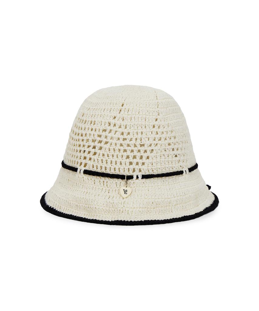 Bajal Heart Chain Crochet Ribbon Bucket Hat Black