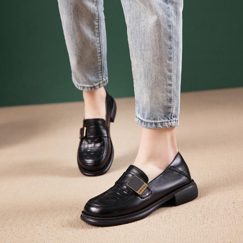 First layer cowhide loafers women's autumn new leather casual work one pedal soft sole soft surface small leather shoes single shoes