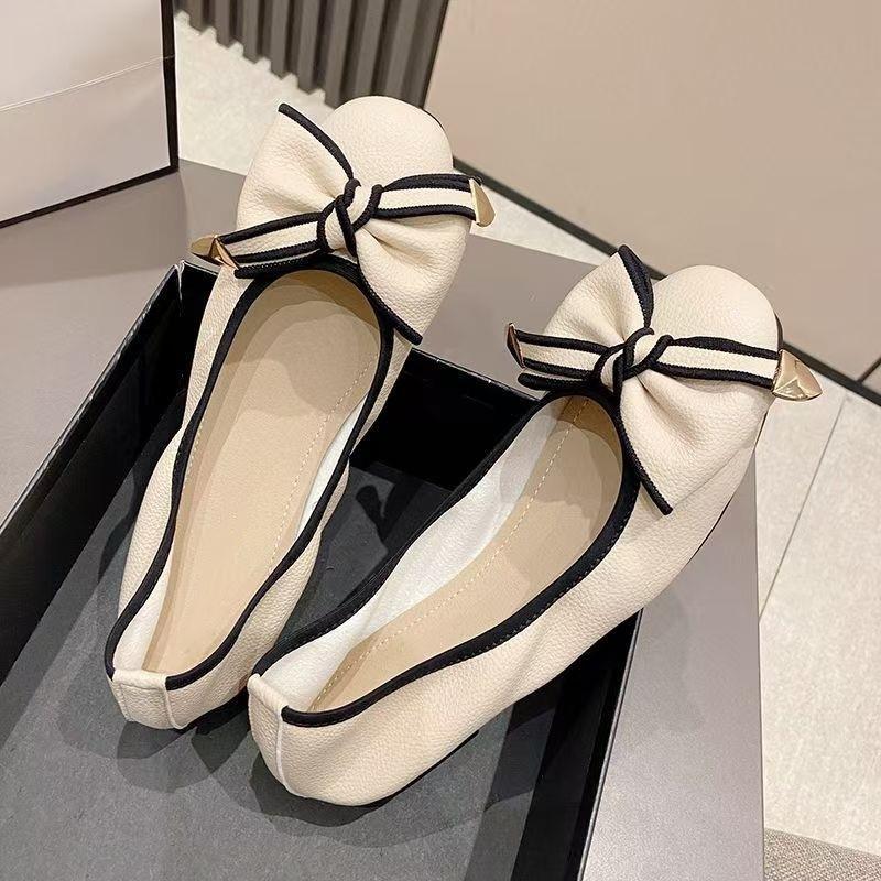 

Однотонные туфли на плоской подошве с мелким вырезом, туфли Doudou, женские 2025, новые осенние, на мягкой подошве, повседневные женские туфли, размеры 35-40, туфли-яичницы 40 белый