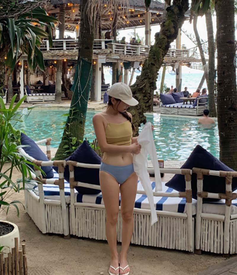 Korean Style Backless Halter Bikini - Sexy Split Swimsuit for Women, Resort Wear