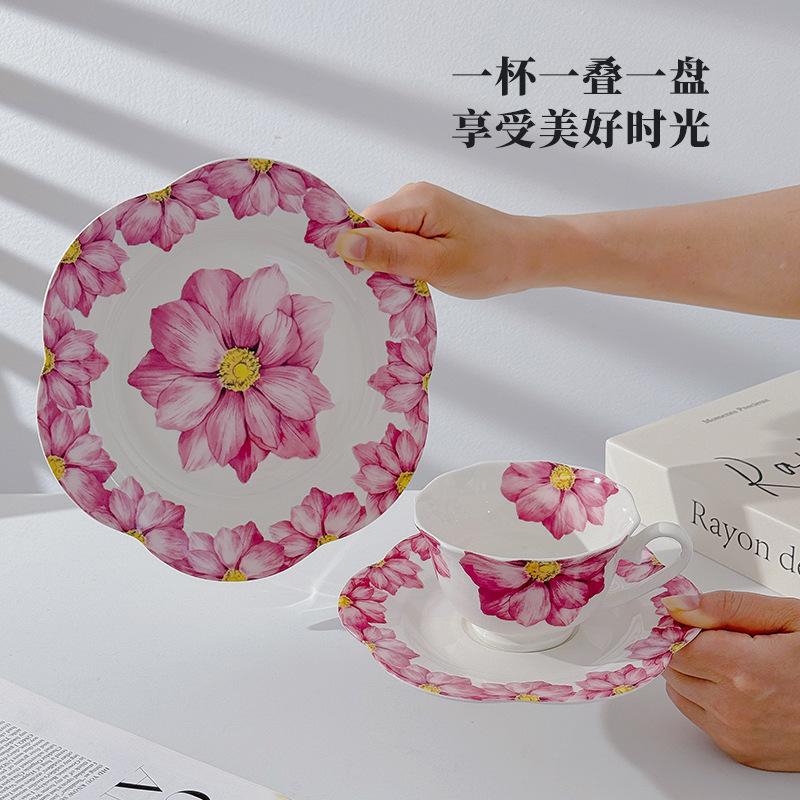 British Bone China Coffee Cup Set European High-End Luxury Elegant High-End Home Simple Ceramic Cup With Spoon