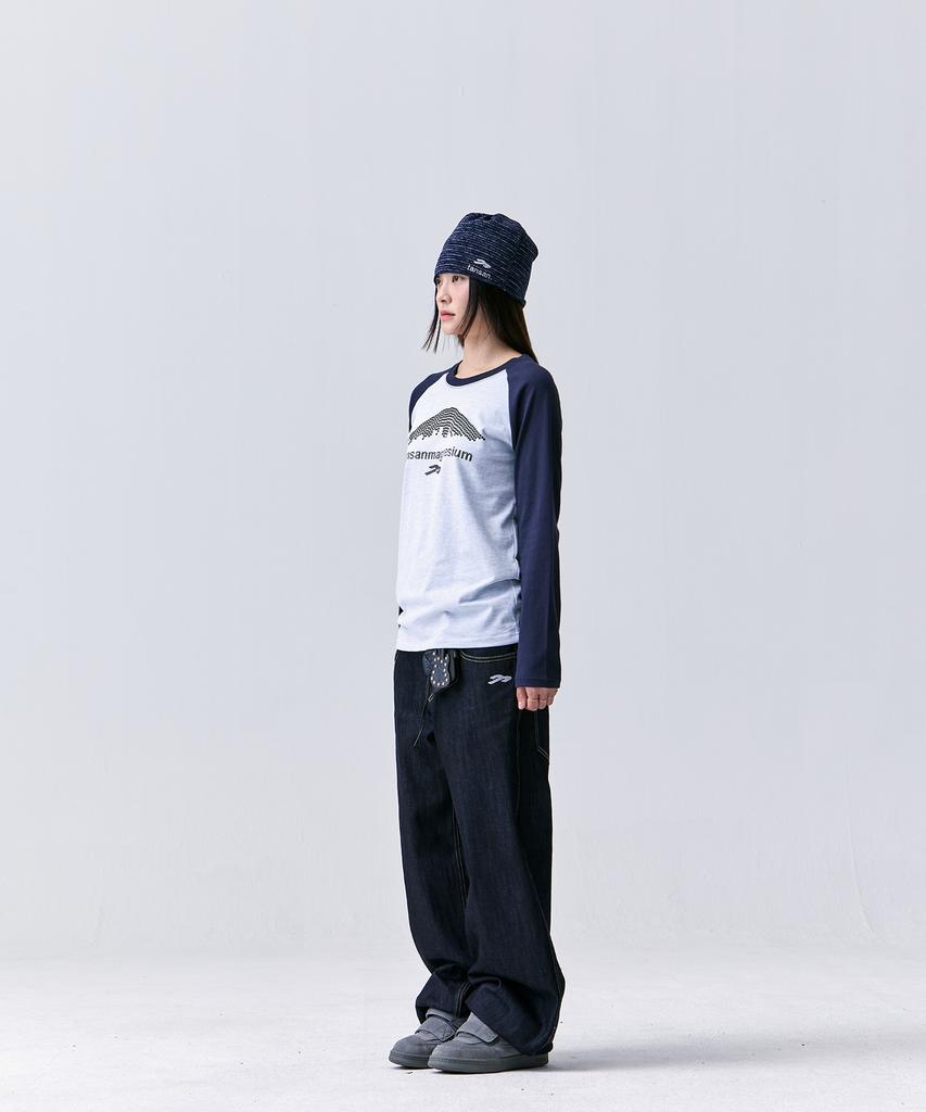 TANSANMAGNESIUM Raglan Pixel Mountain Long Sleeve (Sky Blue)