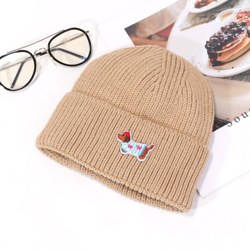 Autumn and Winter New Hat for Women Puppy Patch Knitted Hat Sweet and Cute Warm Wool Hat Outdoor Versatile Pullover Hat