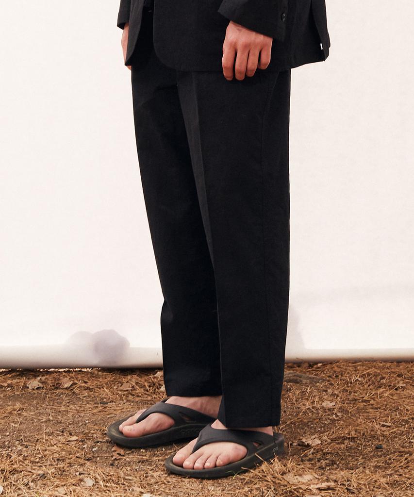 MOAA Soso Linen Pants (Black)