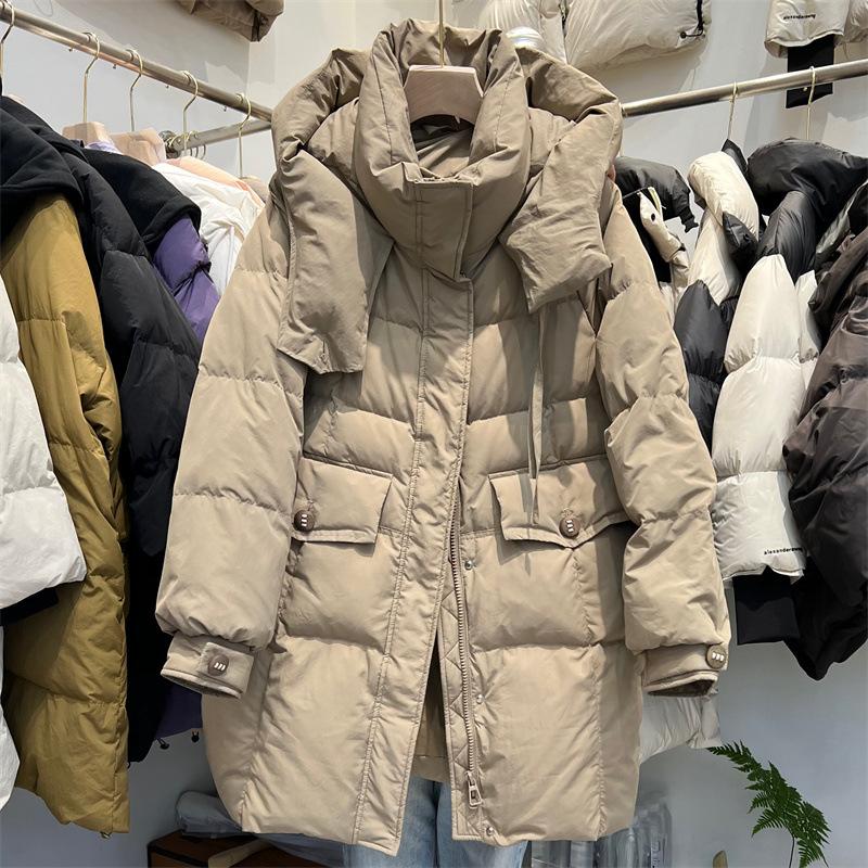 

Зимняя новая корейская версия 2024 года, повседневная куртка с капюшоном, средняя и длинная, женская белая утиная пуховая теплая свободная утолщенная куртка M легкие хаки