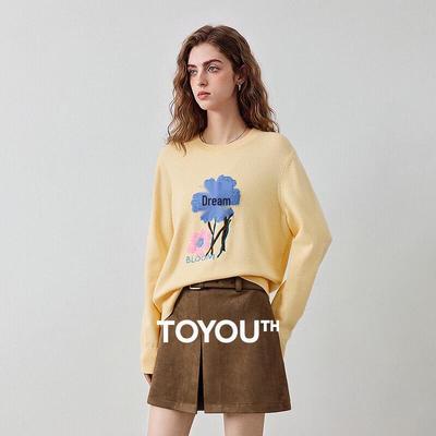Chuyu Women's Floral Jacquard Loose-Fit Round Neck Knit Sweater
