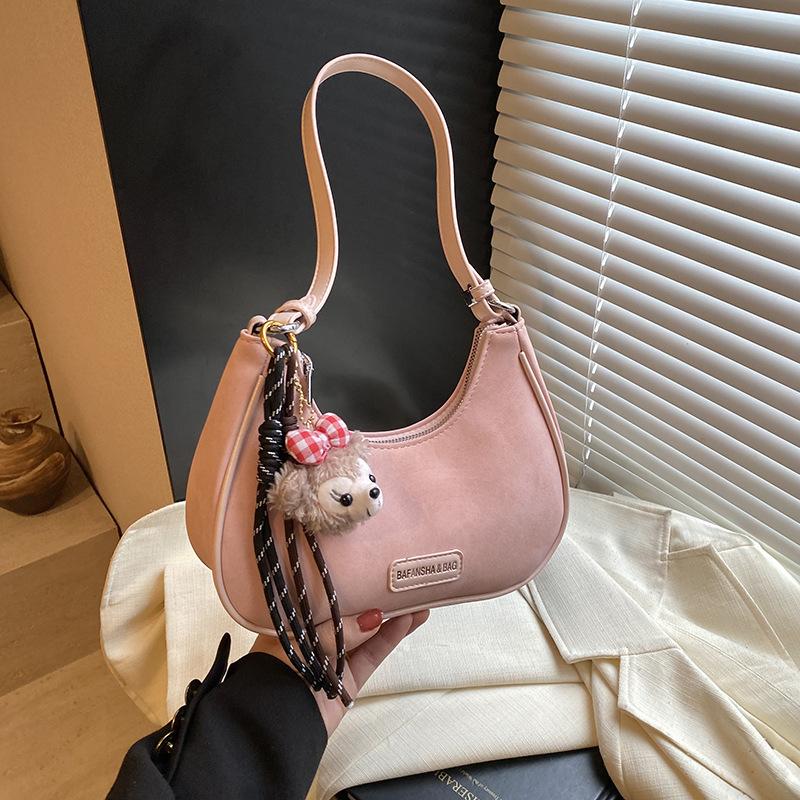 Niche design bag women's large capacity 2025 new autumn and winter retro shoulder underarm messenger bag commuter dumpling bag