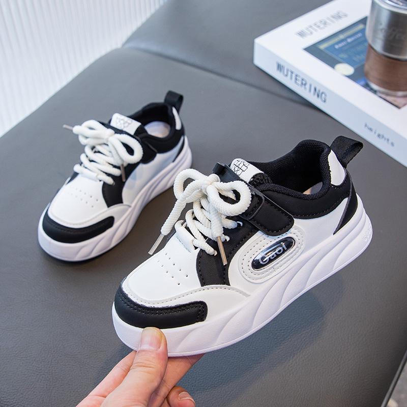 Children's Fashion Breathable Casaul Low Top Skateboarding Students Kids Running Sports Soft Sole Shoes Boys And Girls Comfortable Sneakers