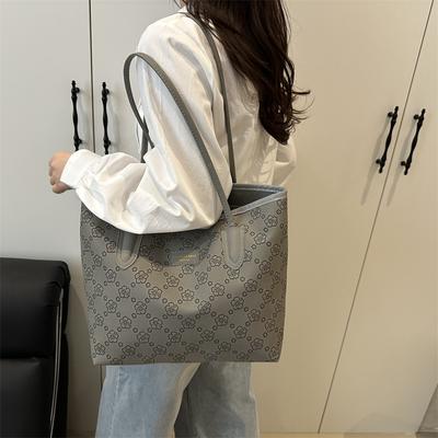 Korean Version of Simple Casual Large-capacity Bag Women's 2025 Spring and Summer Fashion Versatile Tote Bag Commuting To Work Shoulder Bag