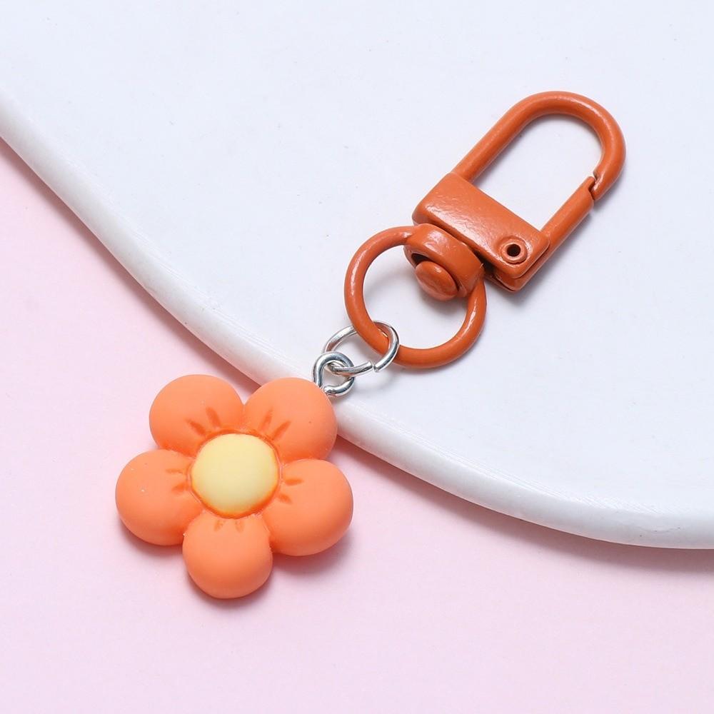 Kawaii Cartoon Colorful Flower Keychains Resin Flower Charm Accessories Keychain Pendant Bag Pendant Women оранжевый