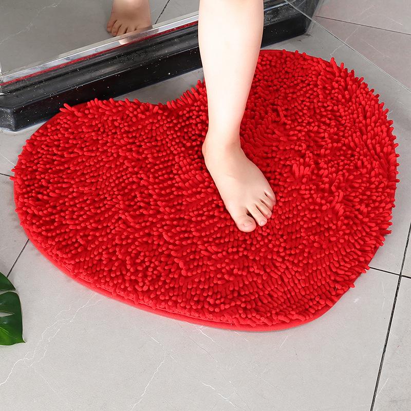 Chenille Heart Carpet Water Absorption Anti-Slip Mat Bathroom Toilet Door Mat Carpet Toilet Foot Mat