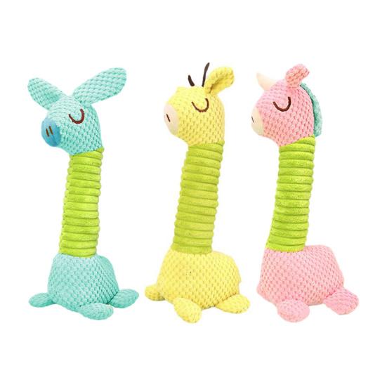 Pet Toy Pineapple Pattern Cartoon Giraffe Shape Bite-Resistant Plush Squeaky Dog Toy with Built-in Sound Long Neck Design Chew Toy