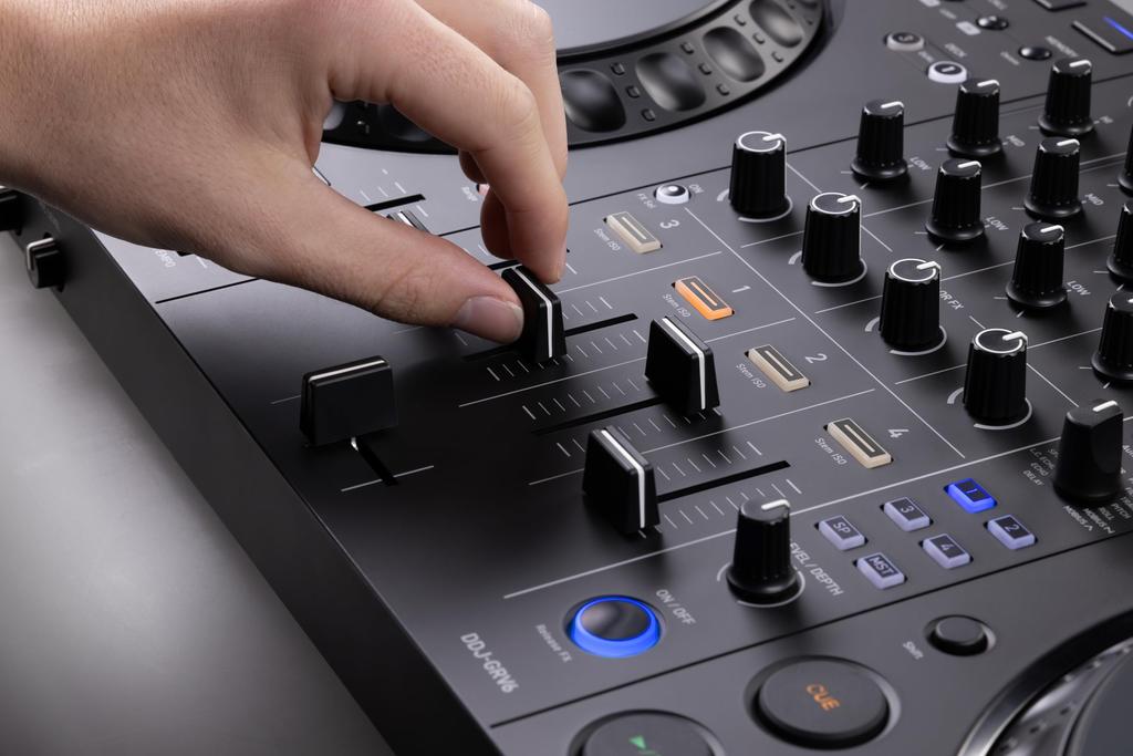 AlphaTheta 4ch Performance DJ Controller DDJ-GRV6