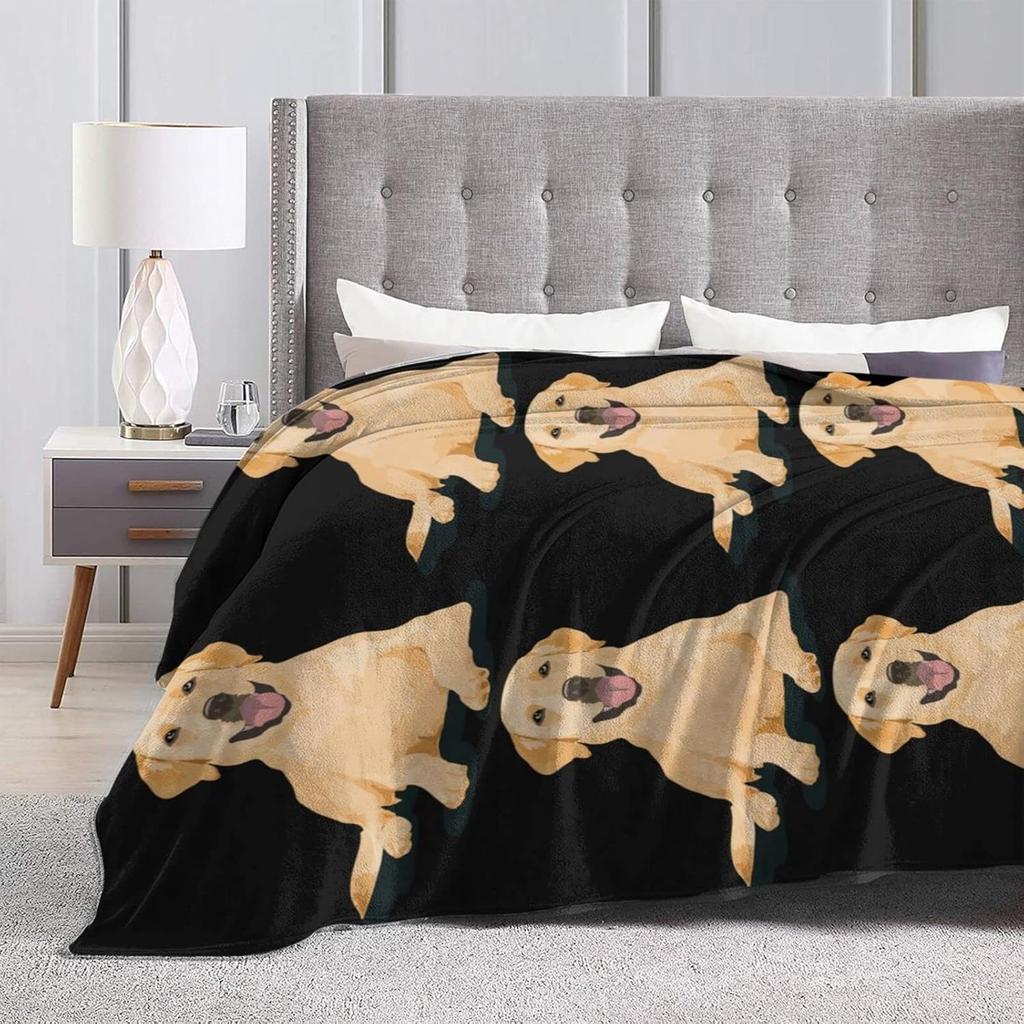 Golden Retriever Blanket Cute Dog Pattern Design Soft Fleece Throw Pet Lover Gift for Dog Owners Home Decor Cozy Bedding