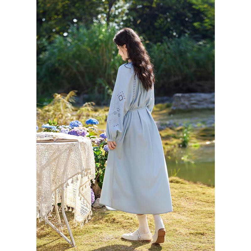 French Retro Embroidered V-Neck Dress