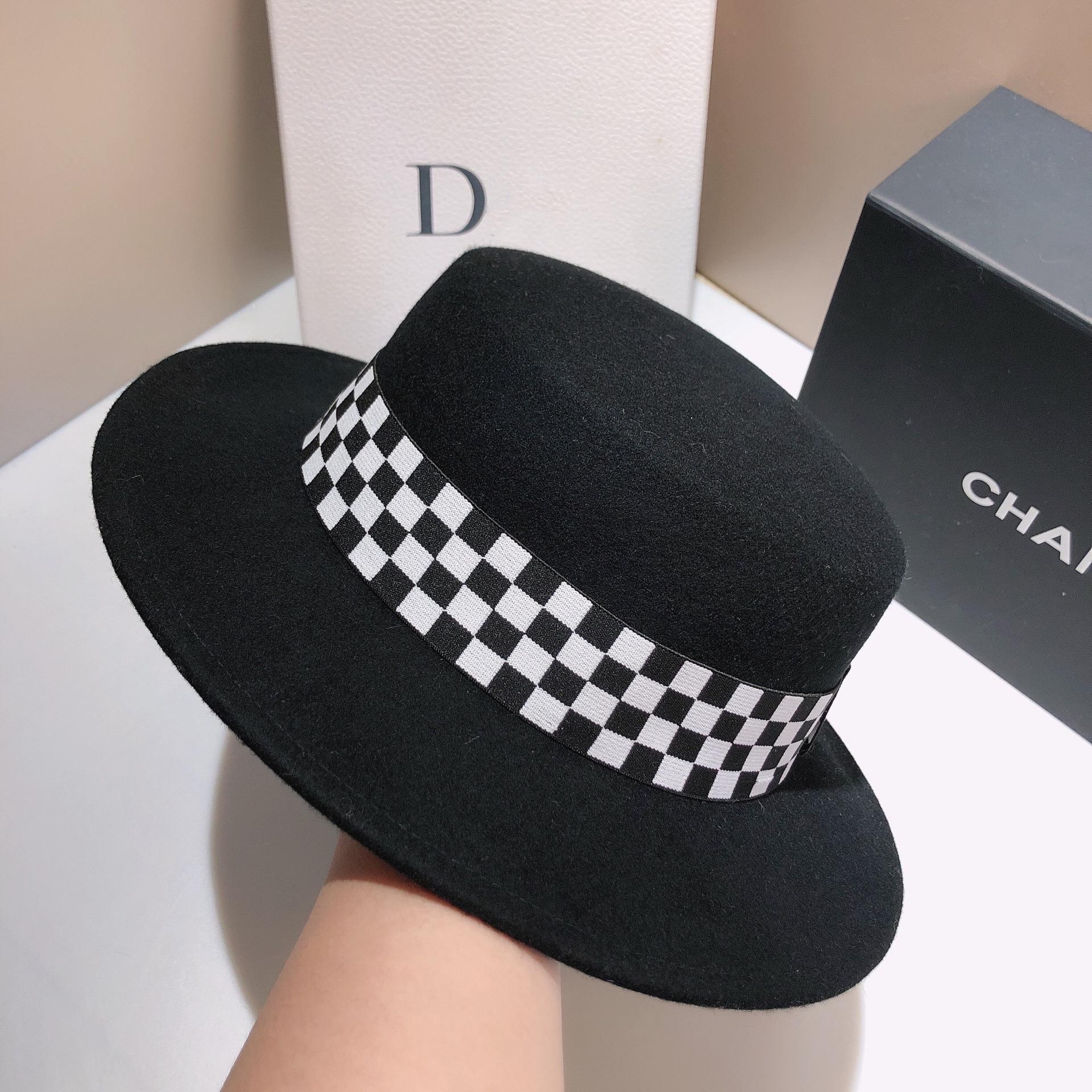 Корейская версия Широкополая Маленькая Ароматная Шерстяная Цилиндрическая Шляпа Модная Европейская, Американская Ретро Британский Стиль Черно-Белая Шахматная Доска Плоская Цилиндрическая Шляпа Adjustable чёрный