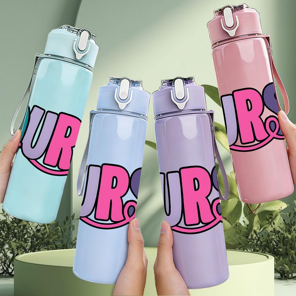 1PC Colorful Nurse Letter Design 750ml Color Plastic Sports Water Bottle Leakproof Flip Straw Lid Suitable for Sports Office Home Use