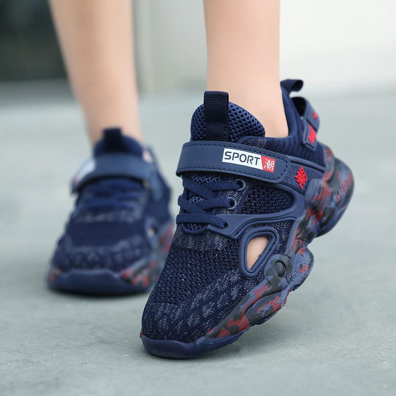 Boys Spring and Summer Velcro Sports Shoes Non-slip Breathable Lightweight Wearable Mesh Hollow Running Shoes