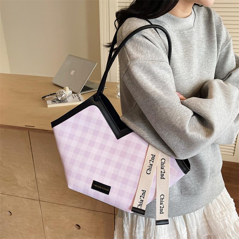 Damentasche mit großem Fassungsvermögen, neue Mode, Schulter-Tragetasche mit Kontrastfarbe, Sommer-Trend, Pendler-Achseltasche
