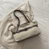 Premium commuter underarm bag New fashionable large-capacity shoulder bag Autumn and winter niche versatile tote bag