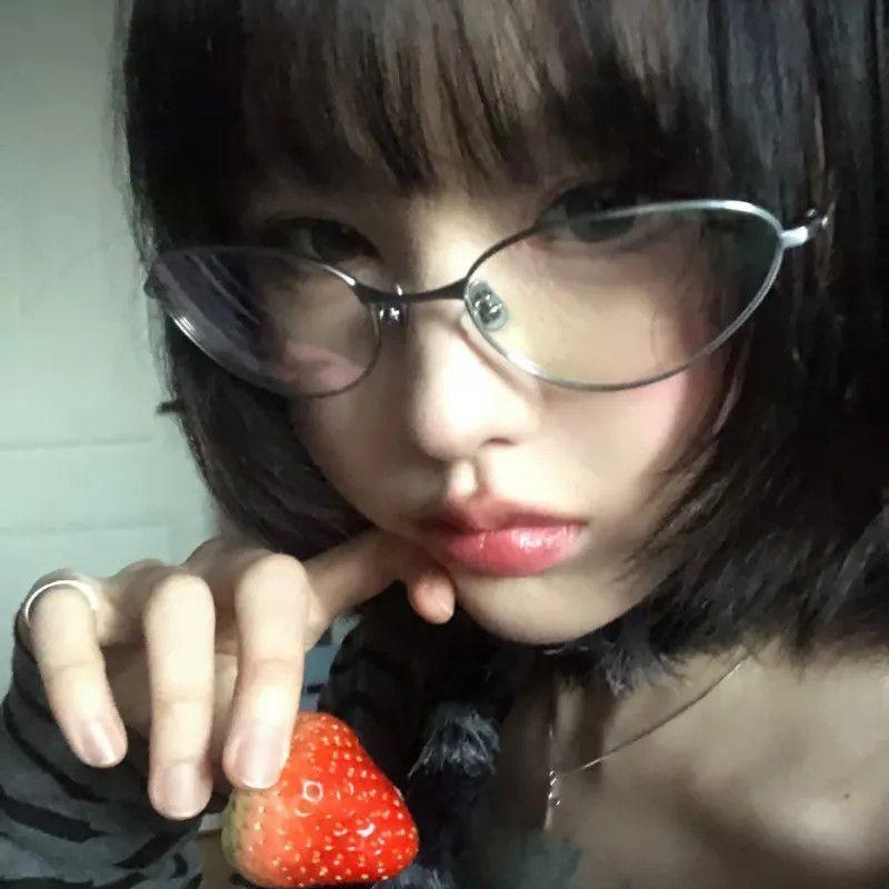Old Money Wind Cat Glasses Frame Anti-Blue Light Flat Mirror Women Can Match Degree High Sense Silver Silk Thin Edge Myopia Glasses Frame