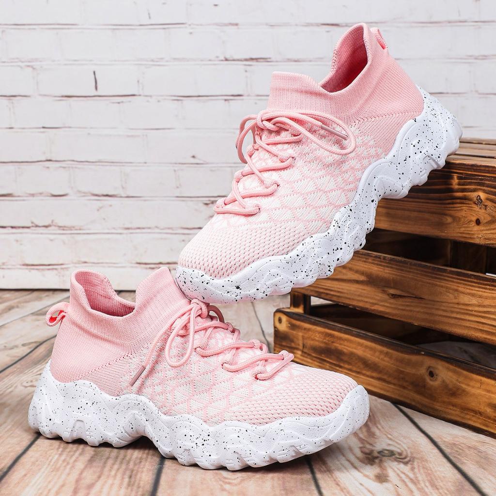 Lightweight Socks Shoes Women Men Breathable Knitted Casual Sneakers Slip-on Soft Sole Platform Footwear for Running Gym Fitness