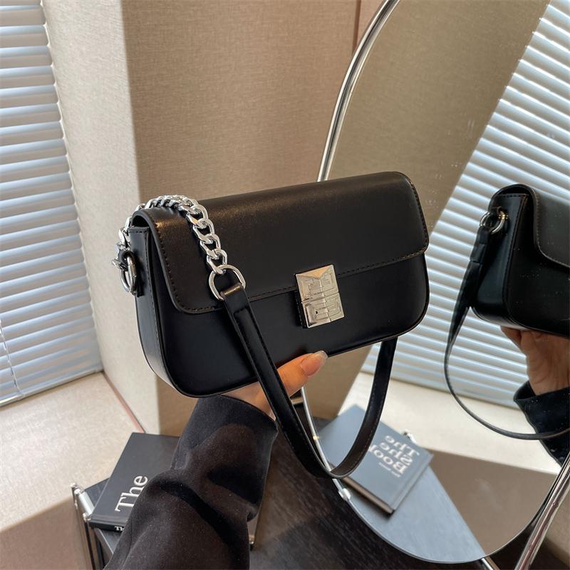 

Персонализированная серебряная пряжка квадратная сумка подмышкой для женщин лето осень новая модная цепная сумка легкая роскошная сумка через плечо (20cm<Max Length<30cm)