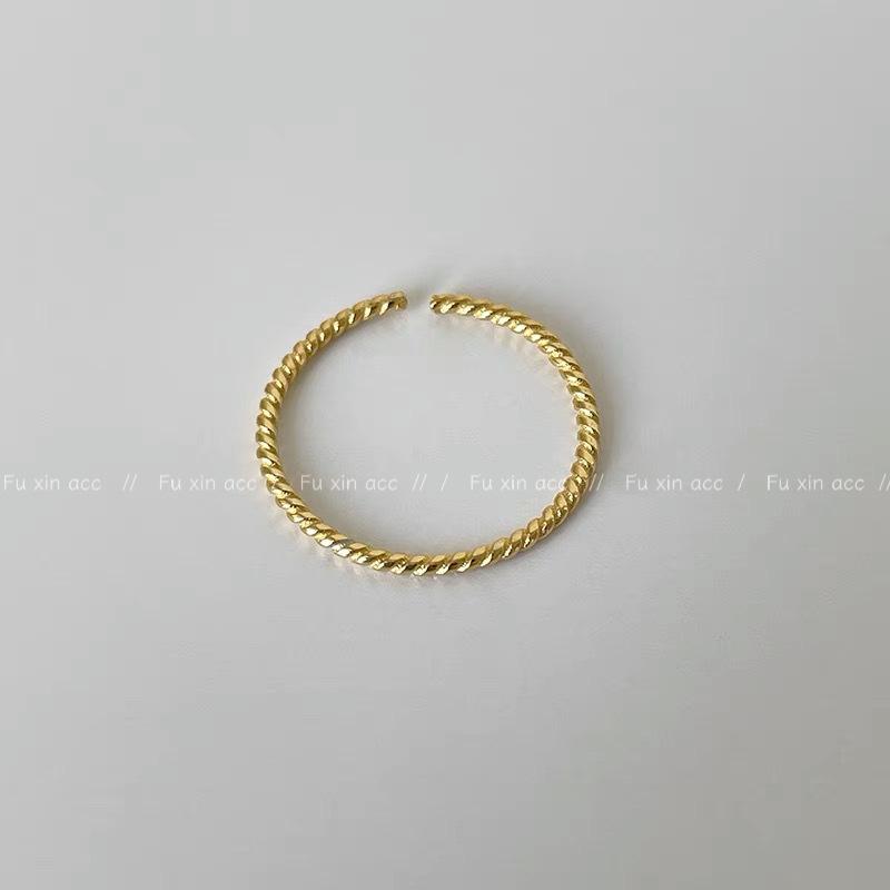Elegant Rabbit Zircon Ring: Gold & Silver, All-Match Jewelry