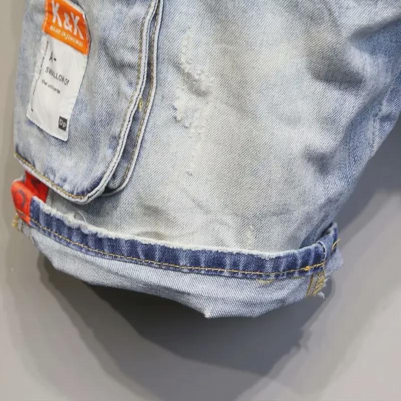 Men's Slim Light Blue Denim Workwear Shorts with Contrast Pockets