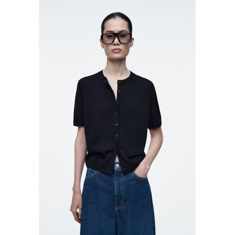 

Cos Japan Merino Wool Blend Short Sleeve Cardigan navy/M